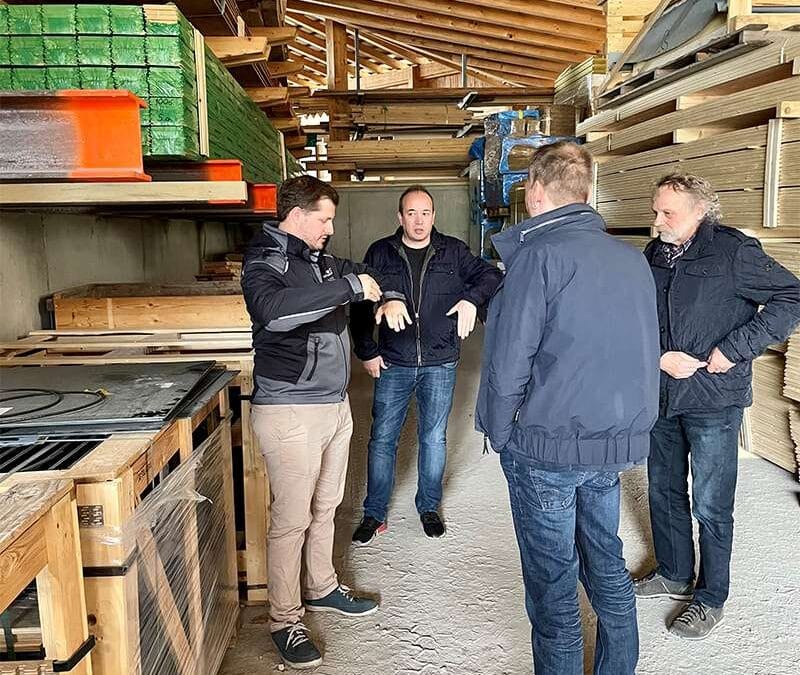 Firmenbesuch bei Allenbach – die Solarholzbauer in Frutigen
