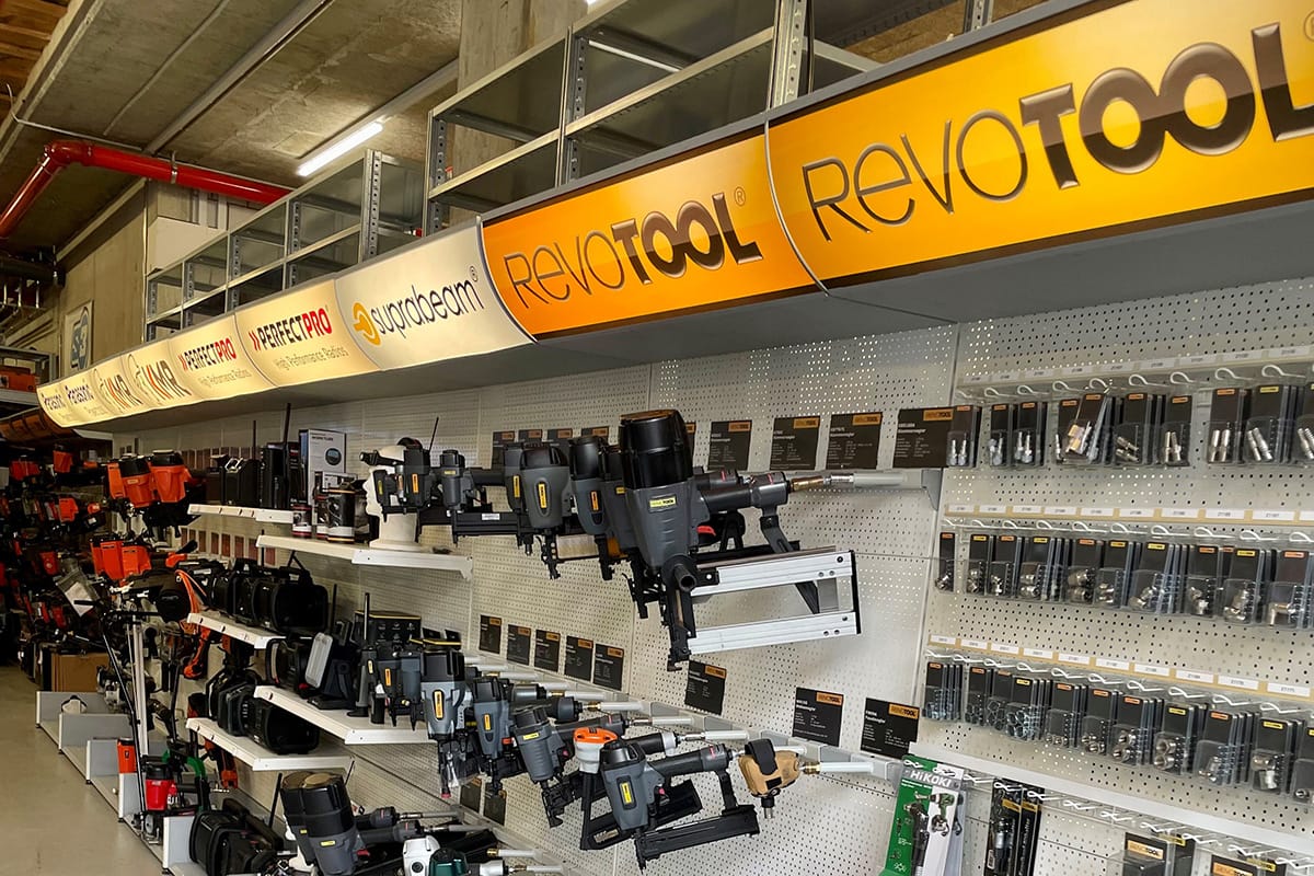 Bild Regale Revotool AG