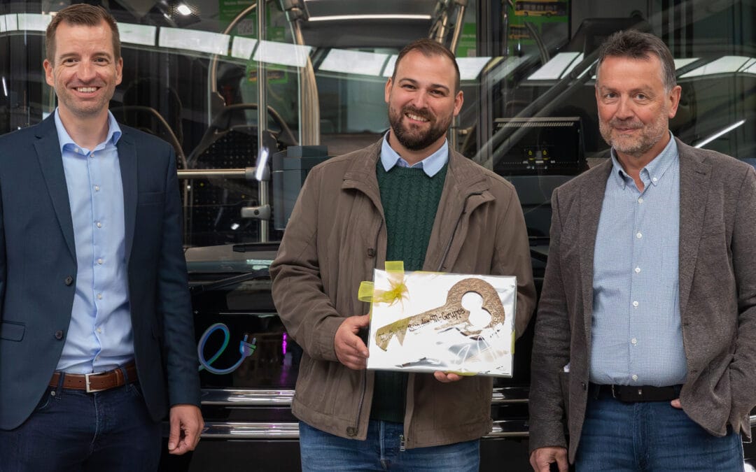 Erster STI-Elektrobus ist im Linienbetrieb in Grindelwald im Einsatz