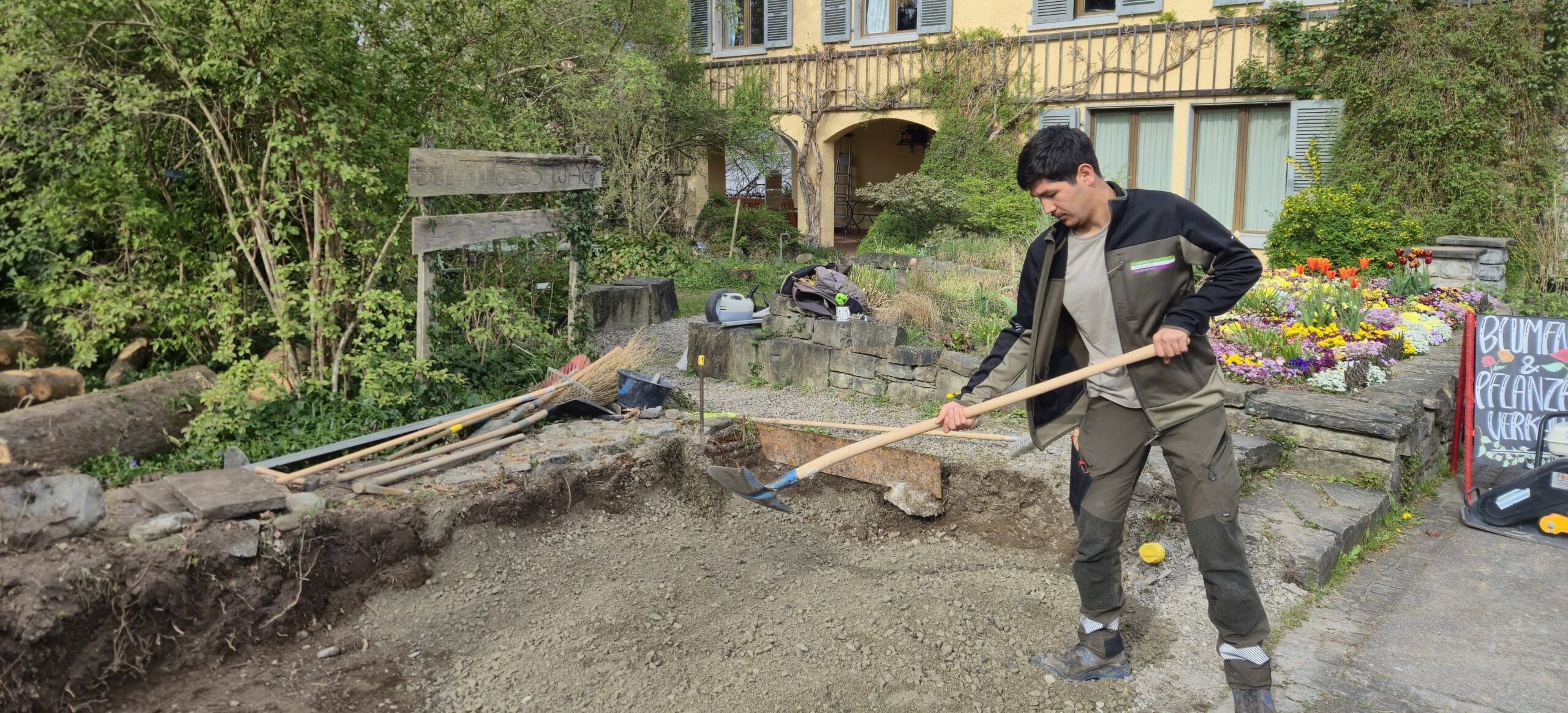 Gartenbauschule Hünibach lanciert Lehrgang zu Biodiversität